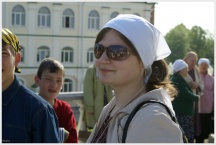 Начало юбилейного крестного хода в г. Хабаровске (17 мая 2008 года)