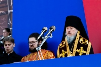 Епископ Бикинский совершил молебен перед началом репетиции парада в честь 79-летия Победы